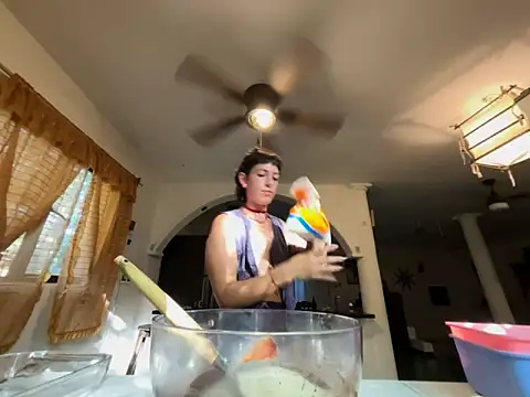 evil-lolitaxxx online show from April 27, 10:30 pm