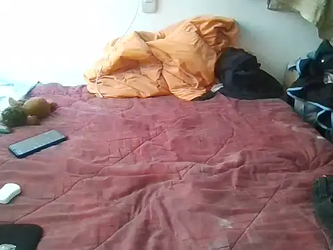 Indiio0 online show from May 2, 3:39 pm