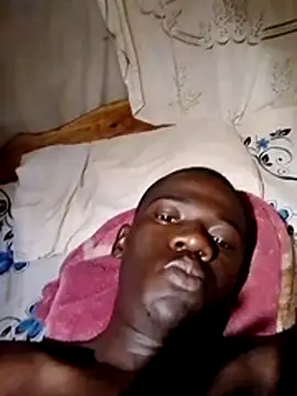 Snapshot of SENJE254 chatting on June 2, 5:42 am SENJE254 online show from June 2, 5:42 am