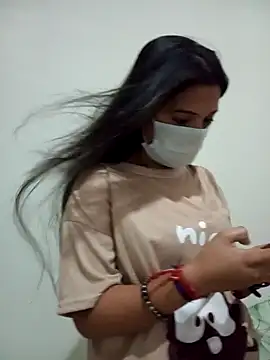 Snapshot of Anjali_hot33 chatting on April 20, 6:16 am Anjali hot33 online show from April 20, 6:16 am