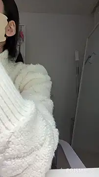 gumi 0418 online show from May 4, 10:44 am