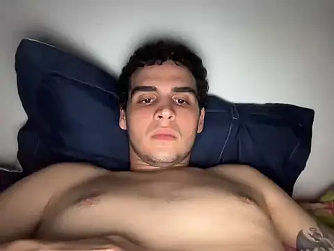 Snapshot of mateo-lins6 chatting on April 14, 6:36 pm mateo-lins6 online show from April 14, 6:36 pm