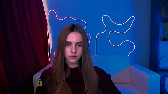 emma hazell online show from April 30, 9:15 am