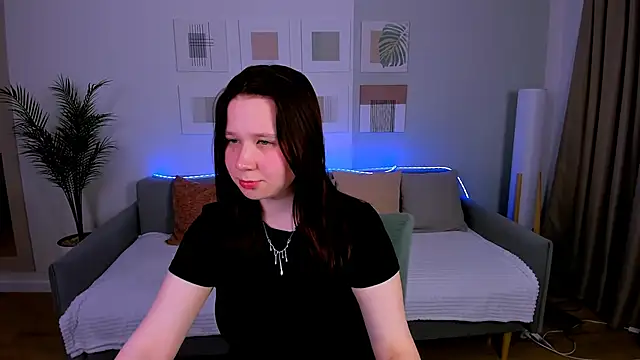 Snapshot of MooonlightSky chatting on April 23, 7:38 pm MooonlightSky online show from April 23, 7:38 pm
