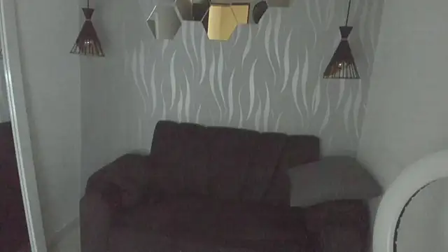 Snapshot of julietha_foxy chatting on July 5, 2:24 pm julietha foxy online show from July 5, 2:24 pm