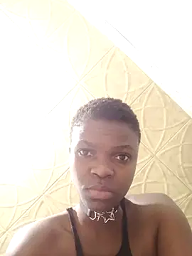 Snapshot of Sammmynoe chatting on April 28, 2:27 am Sammmynoe online show from April 28, 2:27 am