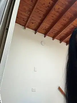 Snapshot of Elara_Luxe chatting on June 13, 6:17 pm Elara Luxe online show from June 13, 6:17 pm