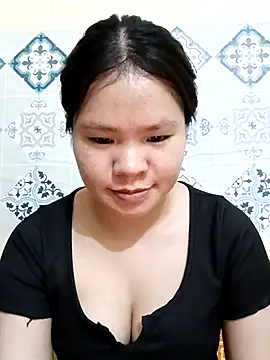 Snapshot of Seraphinahh chatting on May 7, 4:23 pm Seraphinahh online show from May 7, 4:23 pm