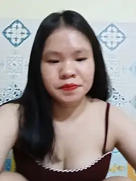 Snapshot of Seraphinahh chatting on May 17, 2:02 pm Seraphinahh online show from May 17, 2:02 pm