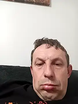 Miro9 online show from April 13, 9:31 pm