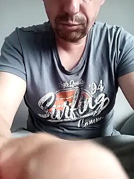 Snapshot of Miro9 chatting on April 19, 12:59 pm Miro9 online show from April 19, 12:59 pm