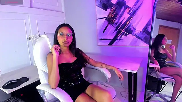 Snapshot of miel_ambar chatting on April 30, 12:55 pm miel ambar online show from April 30, 12:55 pm
