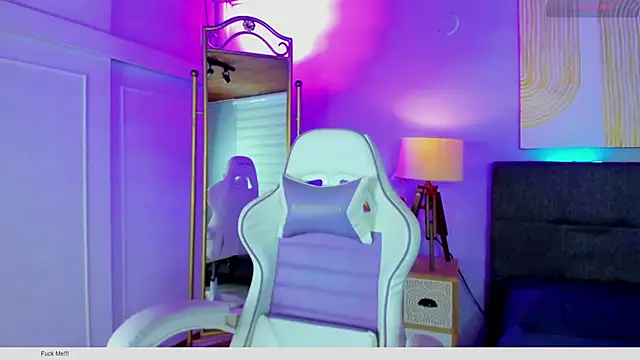 Snapshot of miel_ambar chatting on June 1, 2:08 pm miel ambar online show from June 1, 2:08 pm