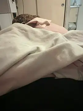 Snapshot of pazzuttraa chatting on April 14, 3:12 am pazzuttraa online show from April 14, 3:12 am