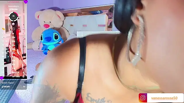 Snapshot of Julieth_Rossii chatting on May 27, 3:36 am Julieth Rossii online show from May 27, 3:36 am