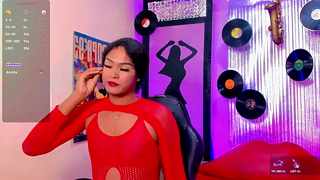 Snapshot of _Isabella_Castro chatting on May 7, 3:23 am Isabella Castro online show from May 7, 3:23 am