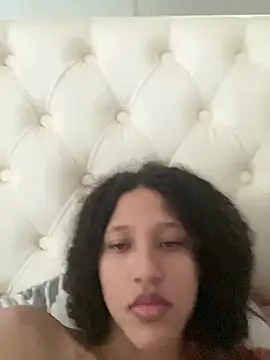 Snapshot of Stefy_sophie03 chatting on July 9, 8:13 pm Stefy sophie03 online show from July 9, 8:13 pm