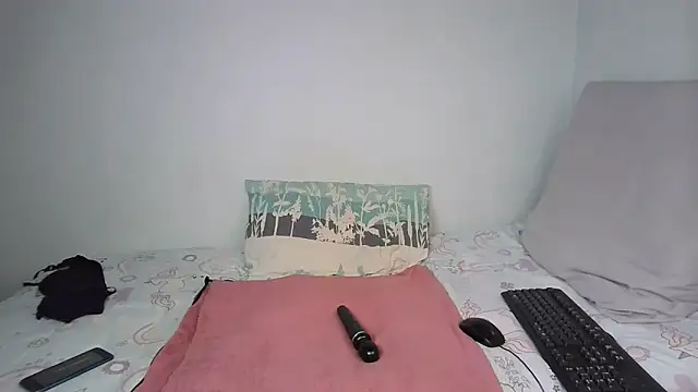 Snapshot of COCO__JUICY chatting on May 11, 2:45 pm COCO JUICY online show from May 11, 2:45 pm