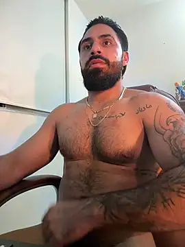 Ryan Black3 online show from July 8, 11:53 pm