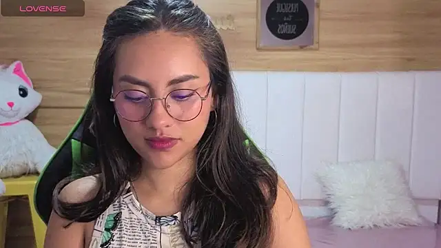 Snapshot of grecia_soler_a chatting on May 9, 1:05 pm grecia soler a online show from May 9, 1:05 pm