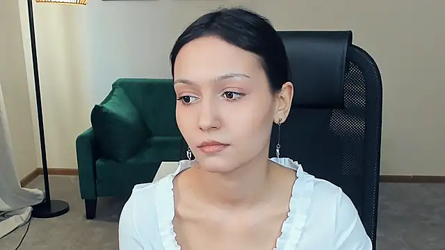 YunEiler online show from April 15, 10:33 am