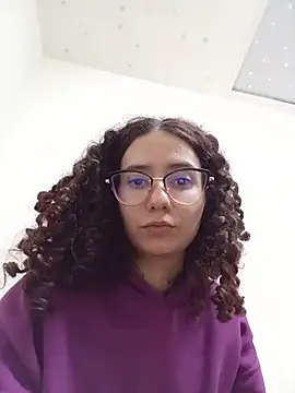 Aura Phone online show from June 3, 4:48 am