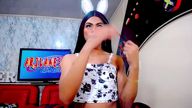 Snapshot of abril_gomez__ chatting on May 21, 3:13 am abril gomez online show from May 21, 3:13 am