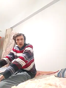 ince292929 online show from April 16, 9:15 pm