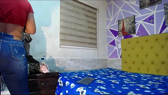 Hellen maya online show from April 27, 11:58 pm