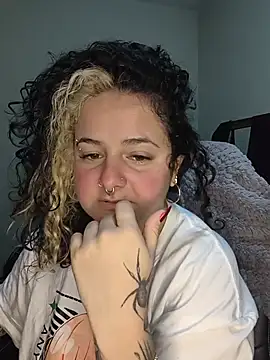 Snapshot of _lascivious chatting on June 24, 1:04 am lascivious online show from June 24, 1:04 am