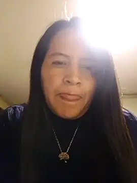 Snapshot of Gaby_lulu chatting on May 8, 12:05 am Gaby lulu online show from May 8, 12:05 am