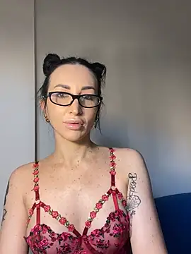   AngelikaAngel   online show from April 19, 7:40 am