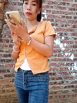 Elena Mia online show from May 15, 11:34 pm