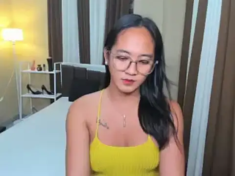 Snapshot of Jannahsofuck chatting on May 17, 5:09 pm Jannahsofuck online show from May 17, 5:09 pm