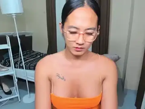 Snapshot of Jannahsofuck chatting on July 11, 8:39 am Jannahsofuck online show from July 11, 8:39 am