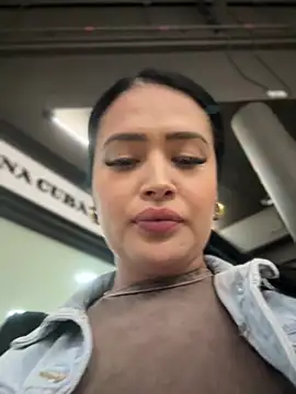 Snapshot of Sara_fun chatting on March 11, 3:23 pm Sara fun online show from March 11, 3:23 pm