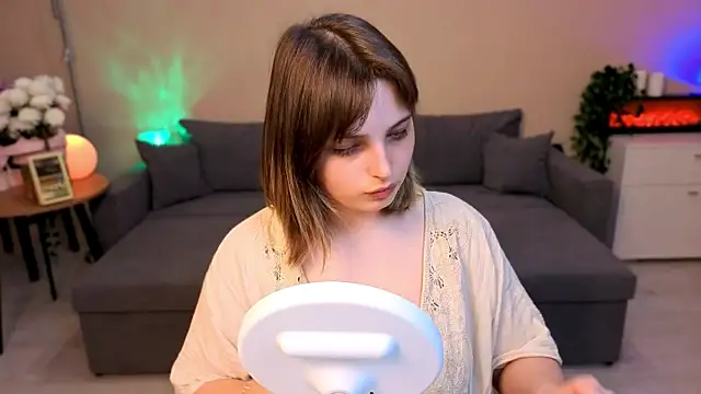Snapshot of tender_meow chatting on June 7, 8:12 pm tender meow online show from June 7, 8:12 pm