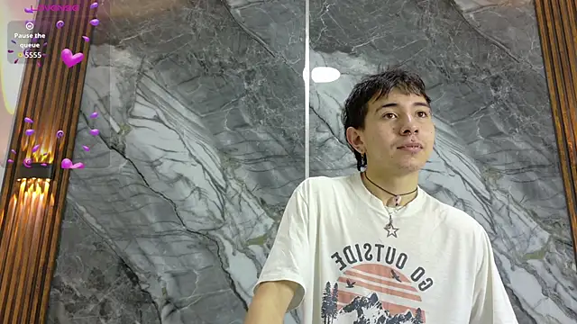 Snapshot of NoahWalker__ chatting on June 29, 11:10 am NoahWalker online show from June 29, 11:10 am