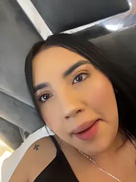 Snapshot of _hanna_gomez chatting on May 14, 2:46 pm hanna gomez online show from May 14, 2:46 pm