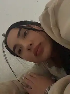 Snapshot of _hanna_gomez chatting on June 8, 6:19 pm hanna gomez online show from June 8, 6:19 pm