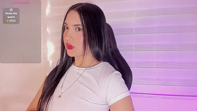 Snapshot of _hanna_gomez chatting on June 9, 1:45 pm hanna gomez online show from June 9, 1:45 pm