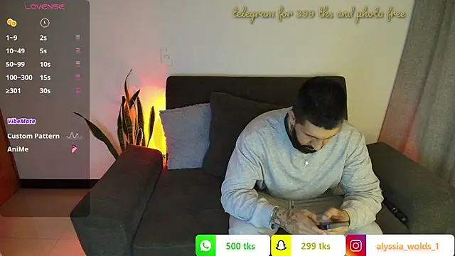 Alyssa and DAngelo online show from July 1, 2:13 am