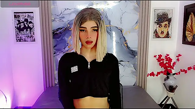 Snapshot of gaby_dream_ chatting on May 3, 3:56 am gaby dream online show from May 3, 3:56 am