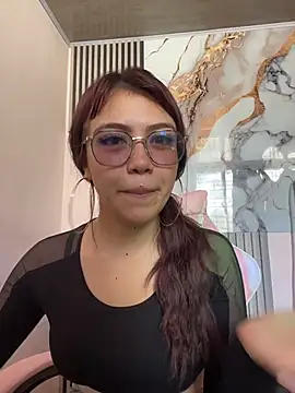 kira ec online show from July 27, 7:43 pm