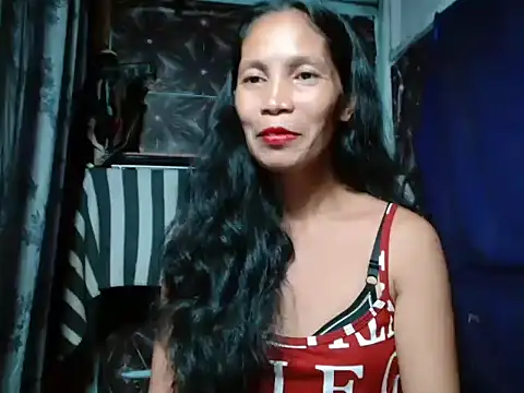 Snapshot of Honeychel chatting on May 12, 2:14 pm Honeychel online show from May 12, 2:14 pm