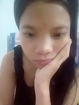 Snapshot of lelenana chatting on May 8, 10:48 pm lelenana online show from May 8, 10:48 pm