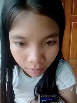 Snapshot of lelenana chatting on July 10, 11:24 am lelenana online show from July 10, 11:24 am