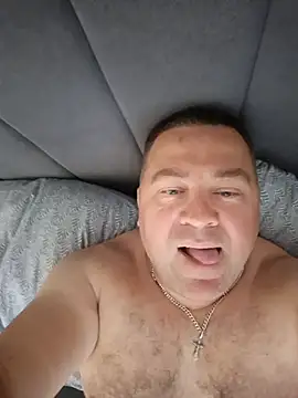Anatolii 77 online show from June 26, 5:34 am