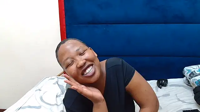 Snapshot of Lissa_288 chatting on May 23, 11:53 pm Lissa 288 online show from May 23, 11:53 pm