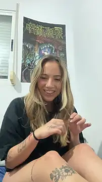 BabyAngel57 online show from April 18, 7:58 pm